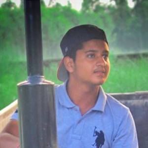 Meet your Posher, Ronit